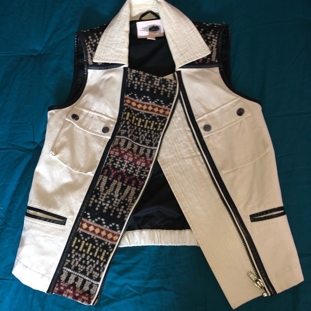 F21 Fall Vest